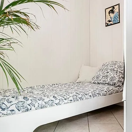 Σπίτι διακοπών Maison Avec Jardin Au Calme Proche Centre-ville